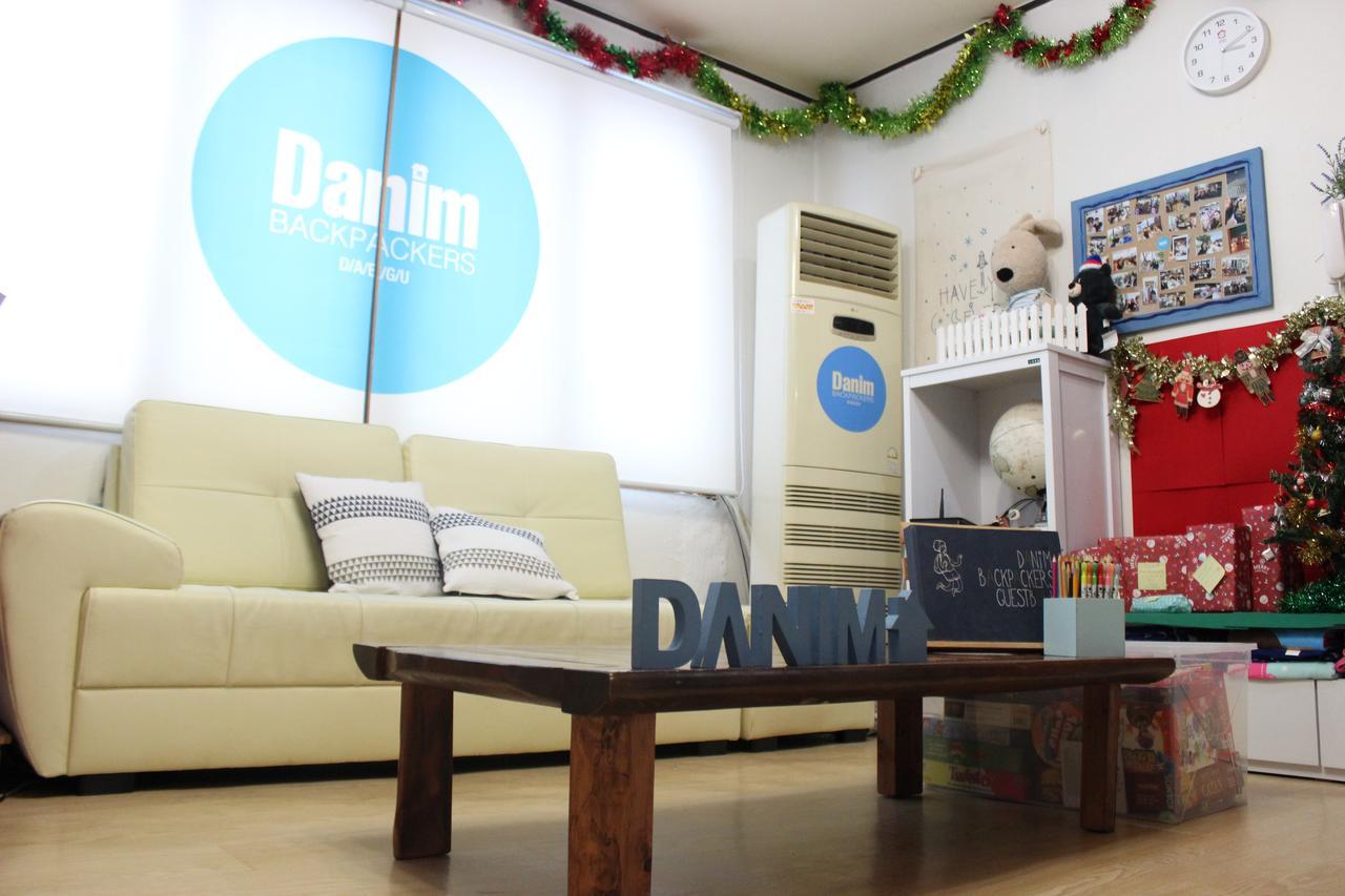 Hotel Danim Backpackers Daegu Exterior foto