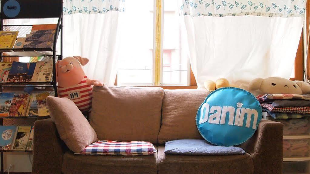 Hotel Danim Backpackers Daegu Exterior foto
